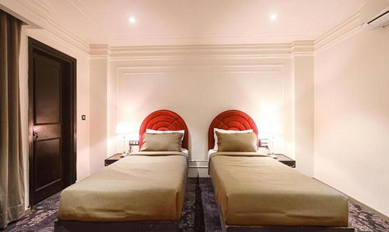Fabhotel Prime The Seven Seeds Ню Делхи Екстериор снимка
